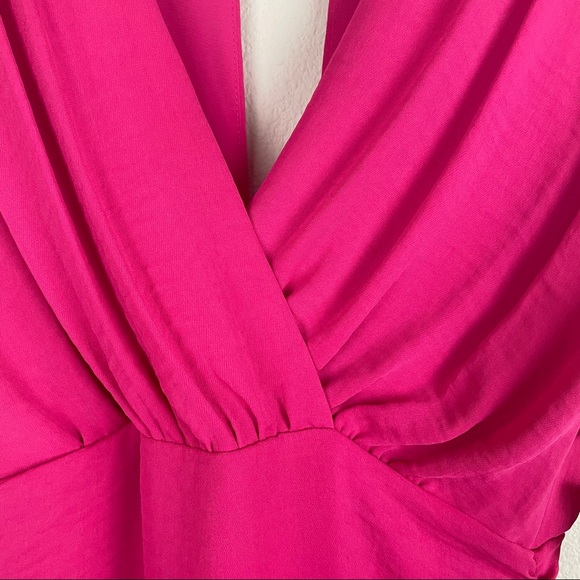 ALICE + OLIVIA Strawberry Ruche Nanette Dress NWT - Picture 6 of 14